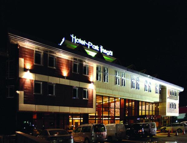Hotel Park Inegol ภายนอก รูปภาพ
