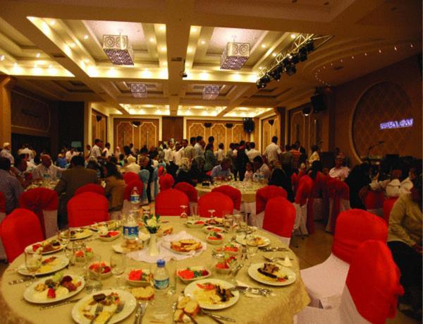 Hotel Park Inegol ภายนอก รูปภาพ